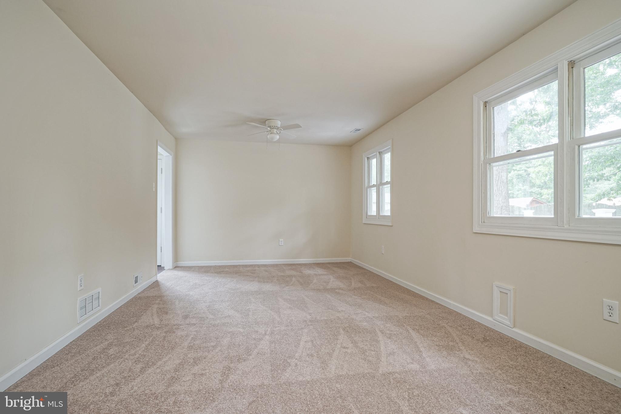 321 Balsam Road Williamstown, NJ 08094 - Photo 7 of 34 Gallery Image 7