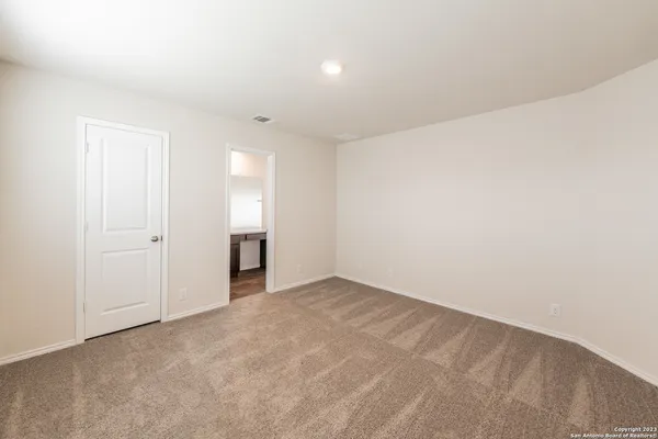 $1,745 | 1006 Western Whipbird, San Antonio, TX 78253