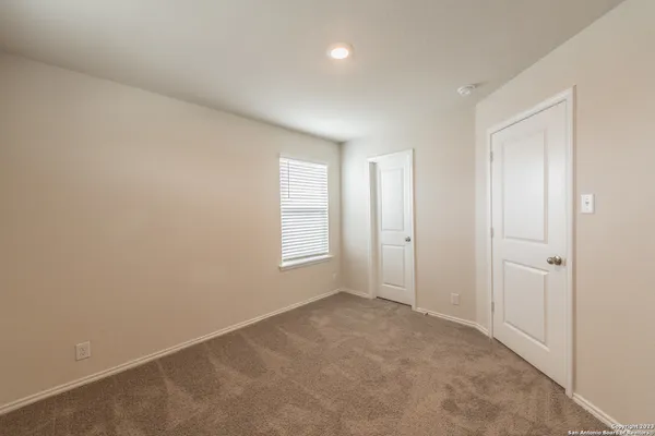 $1,745 | 1006 Western Whipbird, San Antonio, TX 78253