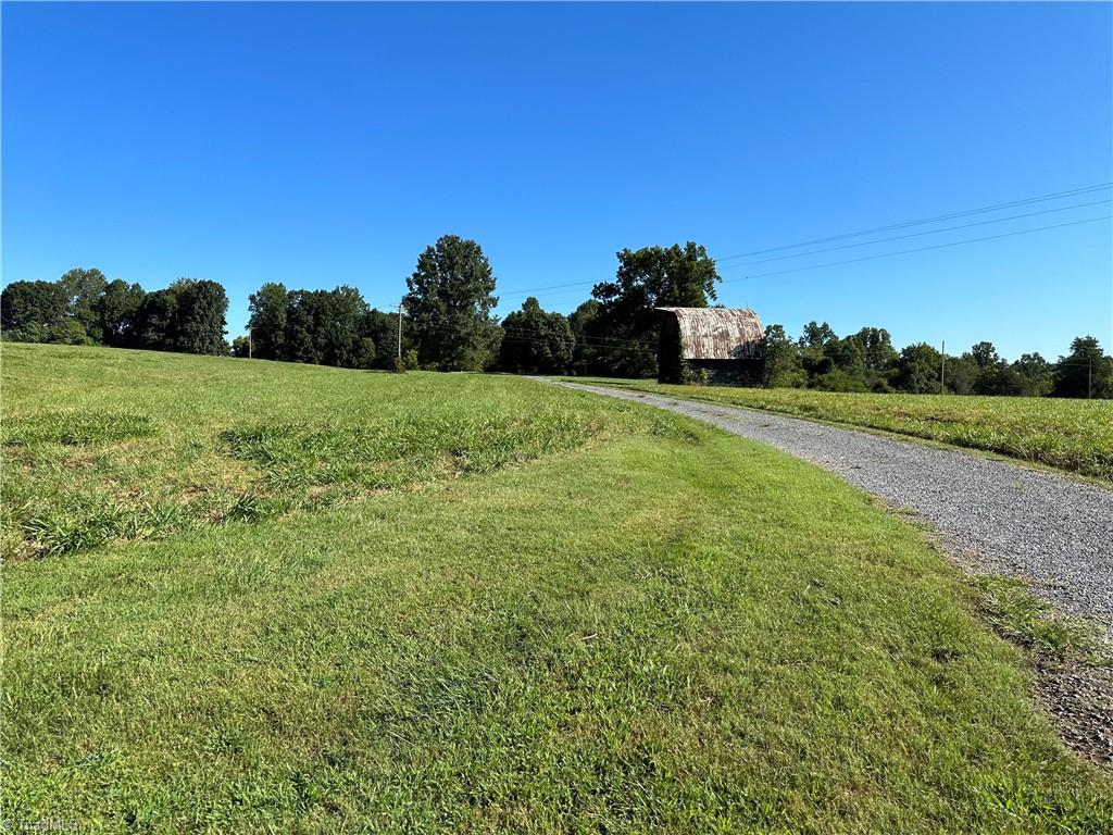 636 County Line Road Harmony, NC 28634 - Photo 19 of 35 Gallery Image 19