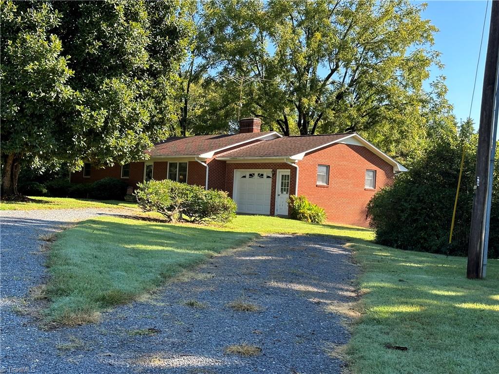 636 County Line Road Harmony, NC 28634 - Photo 8 of 35 Gallery Image 8