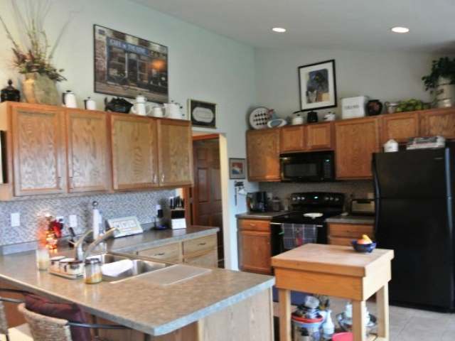 123 Park Ridge Court, Unit 1 AND 2 Rhinelander, WI 54501 - Photo 8 of 20 Gallery Image 8