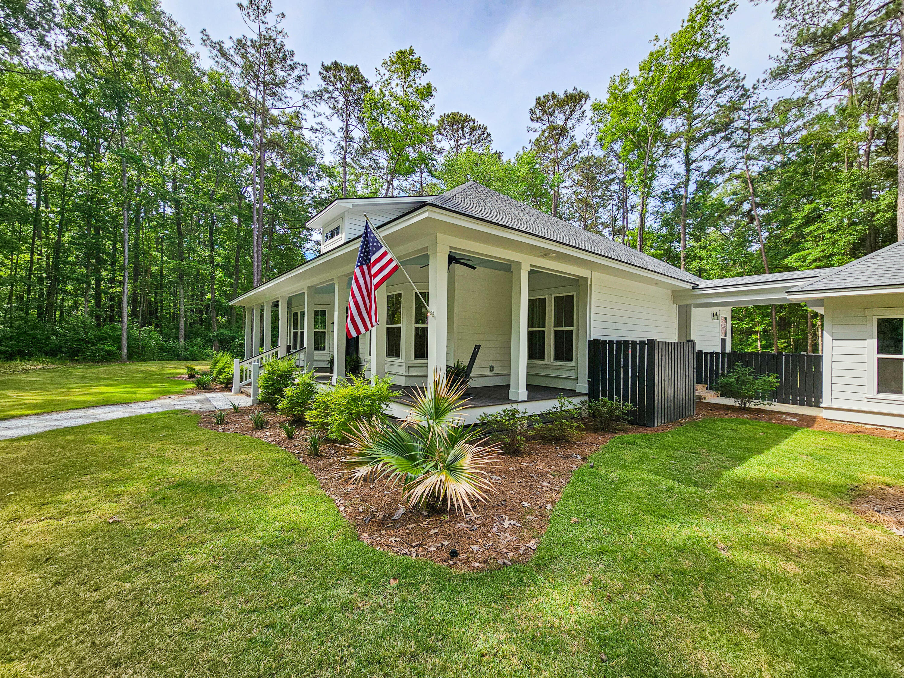17 Blake Lane Seabrook, SC 29940 - Photo 6 of 82 20260506_101801