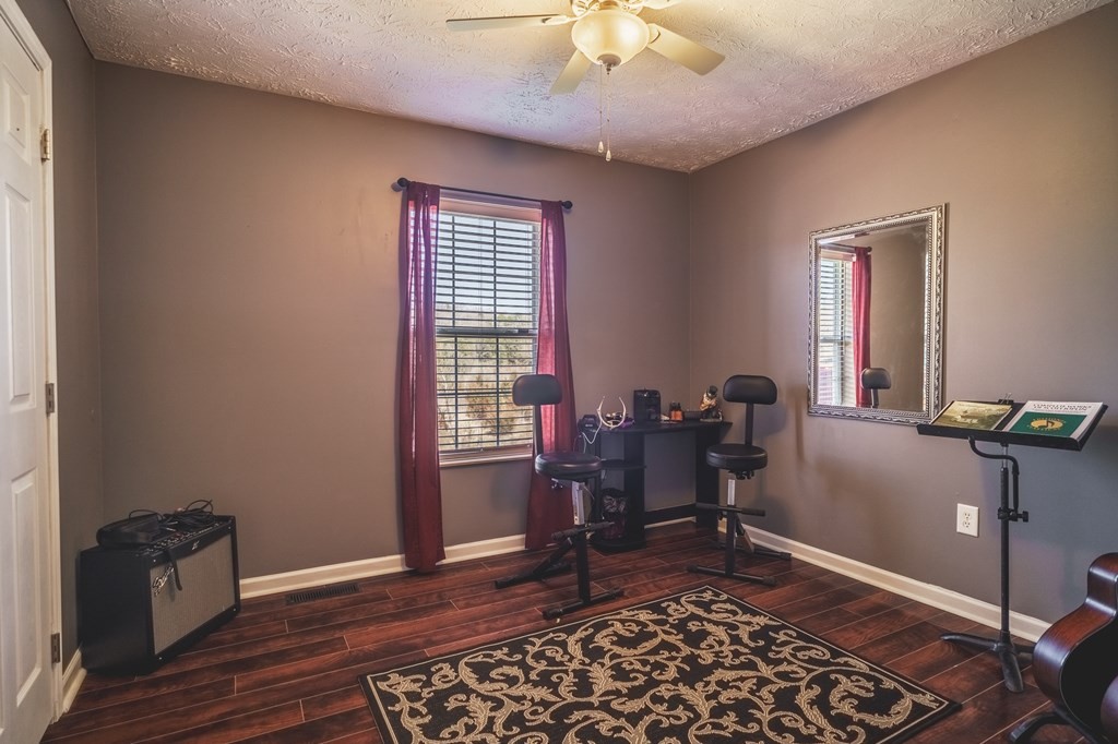 4128 Briggs Loop Kodak, TN 37764 - Photo 32 of 47 Gallery Image 32
