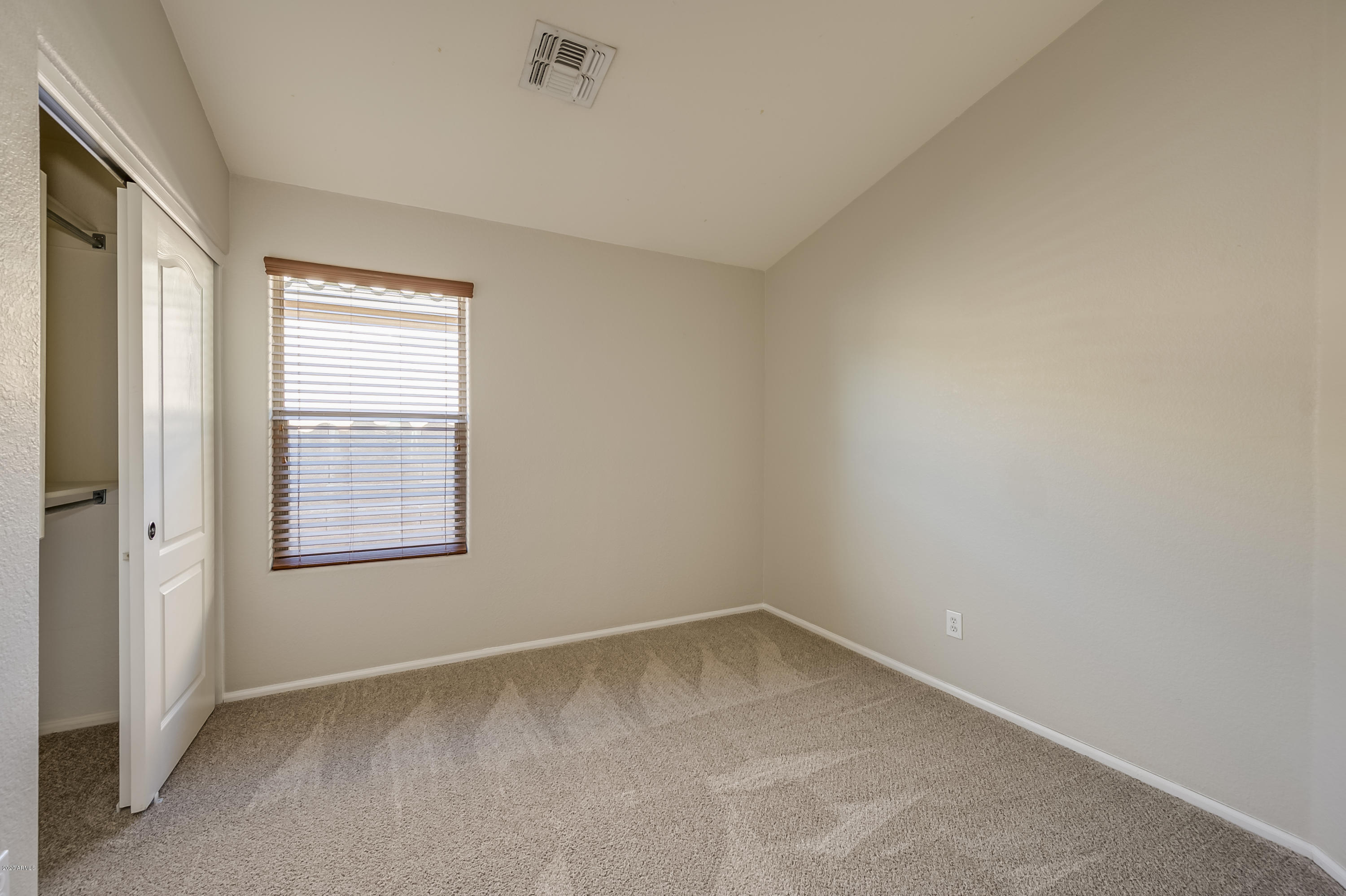28627 North Nobel Road Phoenix, AZ 85085 - Photo 19 of 30 DSC_7479bvo