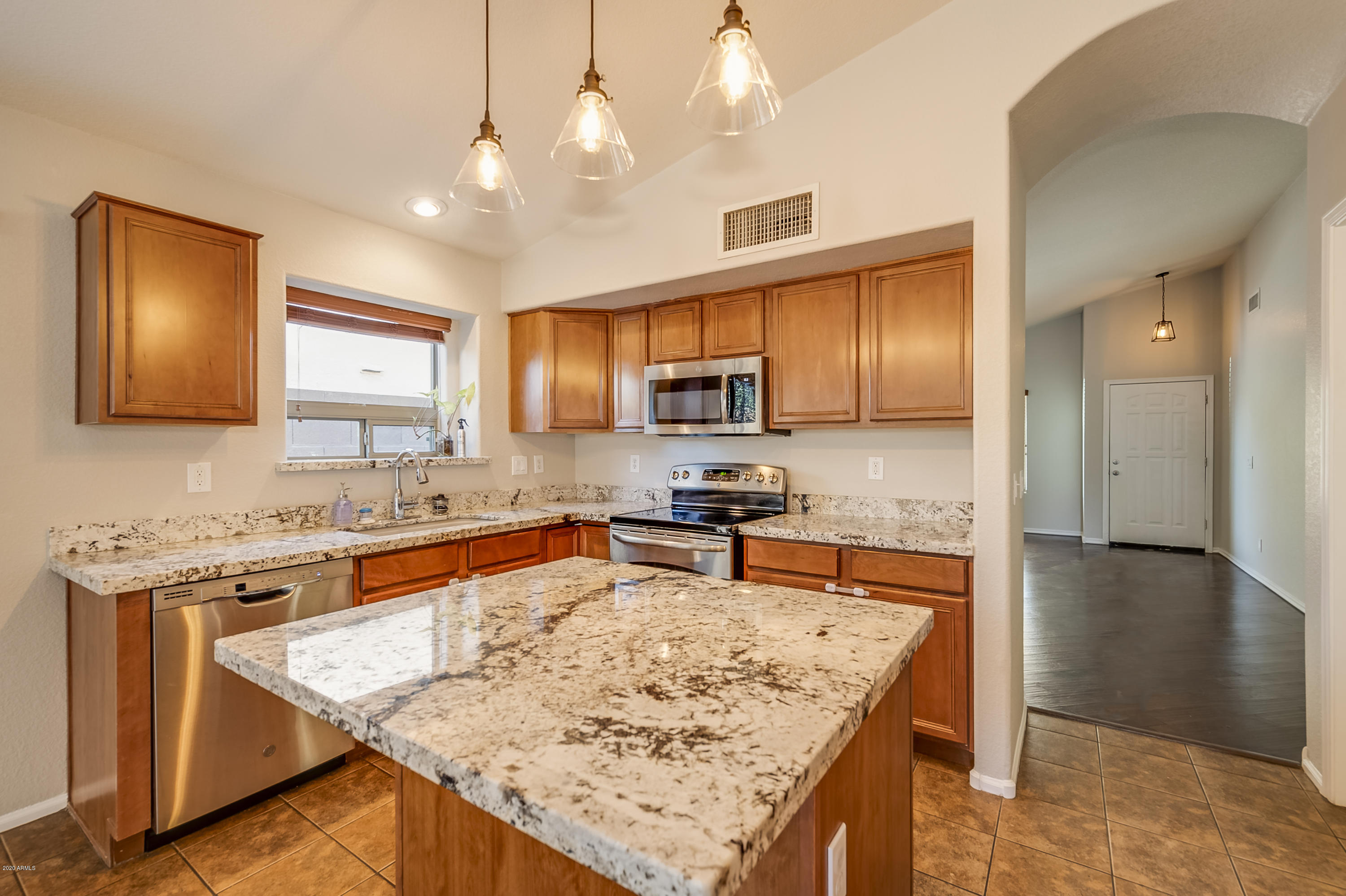 28627 North Nobel Road Phoenix, AZ 85085 - Photo 2 of 30 DSC_7504bvo-Edit