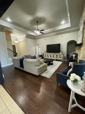 $379,900 | 14870 Lisa Lane, Beaumont, TX 77713