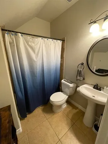 $379,900 | 14870 Lisa Lane, Beaumont, TX 77713