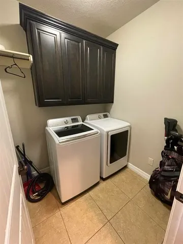 $379,900 | 14870 Lisa Lane, Beaumont, TX 77713