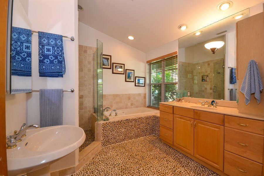 257 Bunker Ranch Road West Palm Beach, FL 33405 - Photo 7 of 13 Master Bathroom