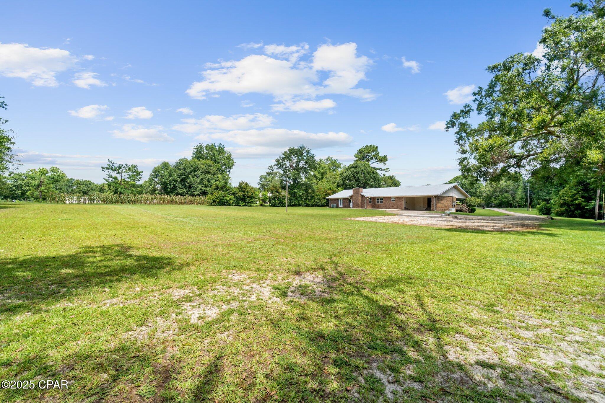 963 Everett Road Graceville, FL 32440 - Photo 10 of 36