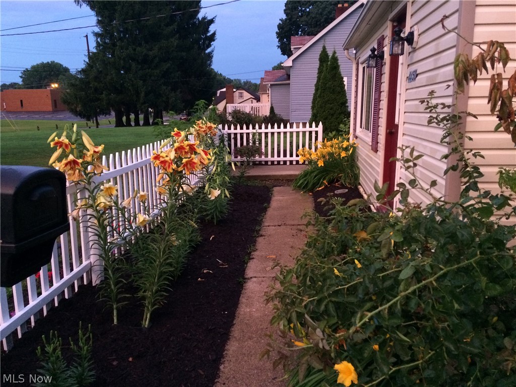 4450 19th Street Northwest Canton, OH 44708 - Photo 2 of 21 Gallery Image 2
