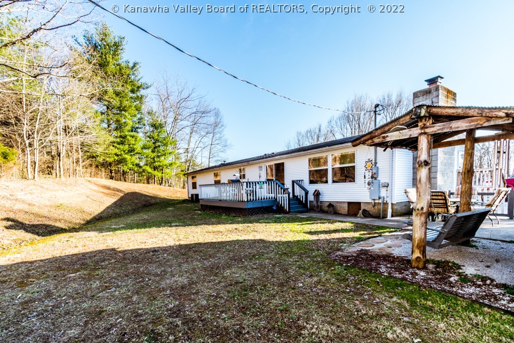 2013 Fisher Ridge Road Kenna, WV 25248 - Photo 4 of 30 Gallery Image 4