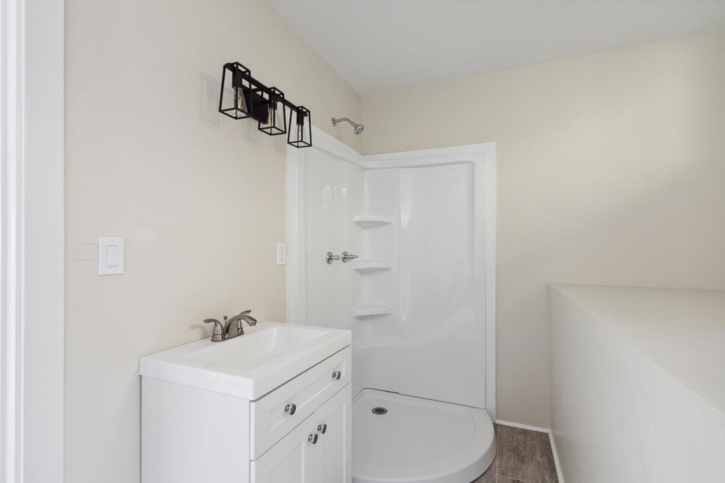 520 Laguna Creek Road Los Gatos, CA 95033 - Photo 12 of 75 a bathroom with a sink a toilet and shower