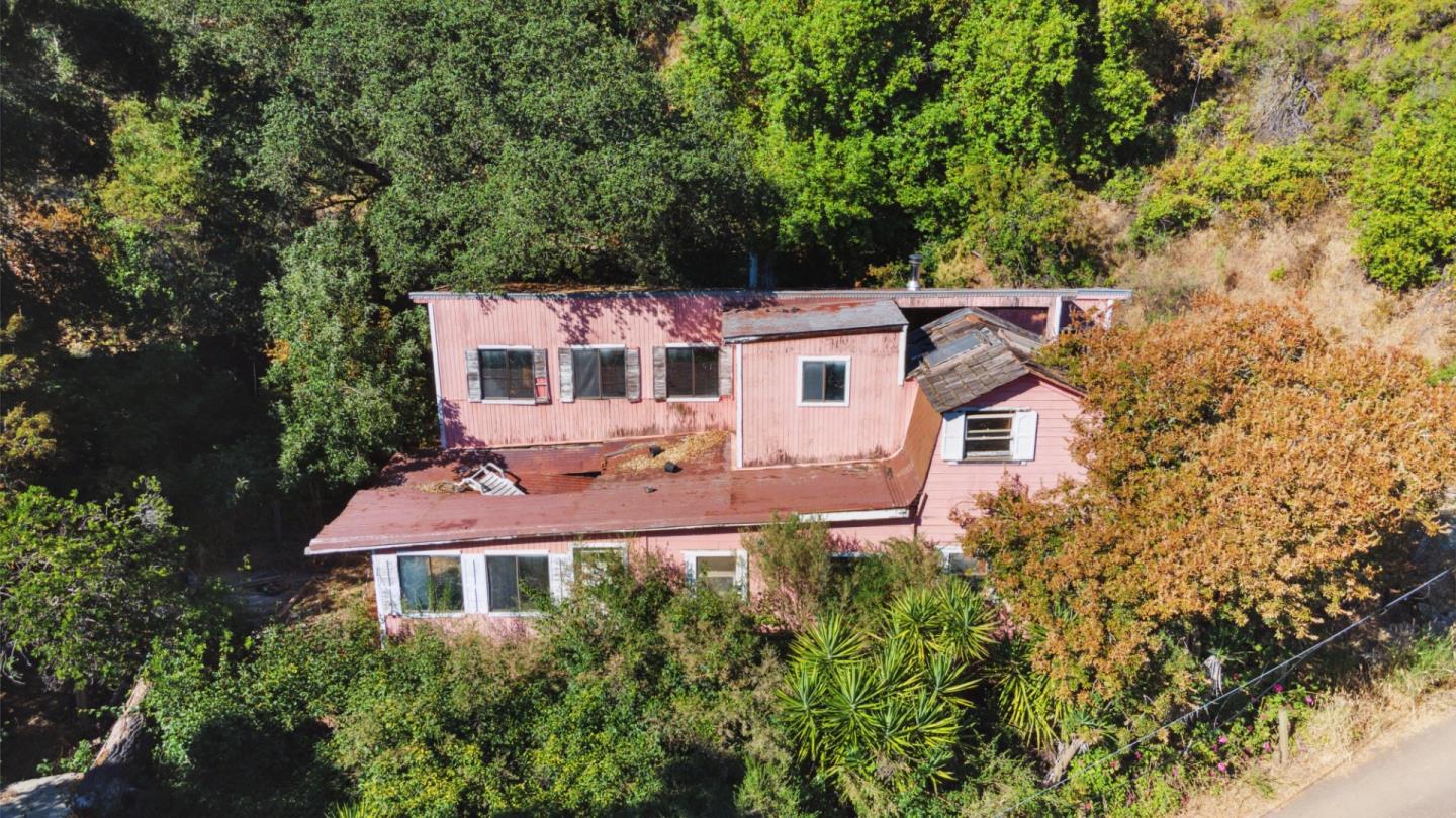 520 Laguna Creek Road Los Gatos, CA 95033 - Photo 56 of 75 an aerial view of a house with a yard and balcony