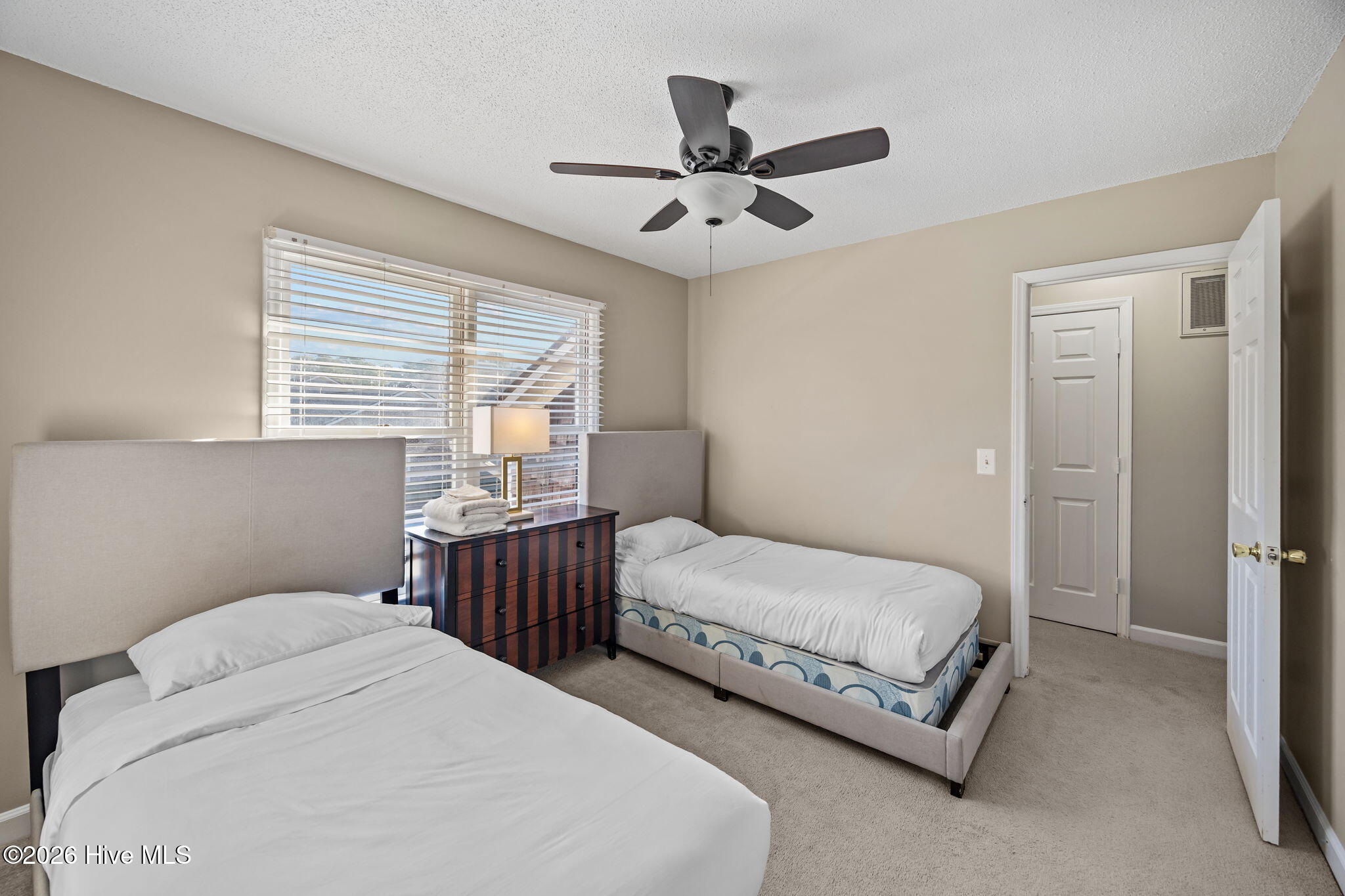 1918 Quail Ridge Road, Unit U Greenville, NC 27858 - Photo 29 of 33 28-web-or-mls-BLS_0051