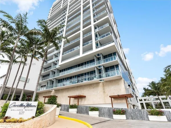$7,500 | 6799 Collins Avenue, Unit 301, Miami Beach, FL 33141