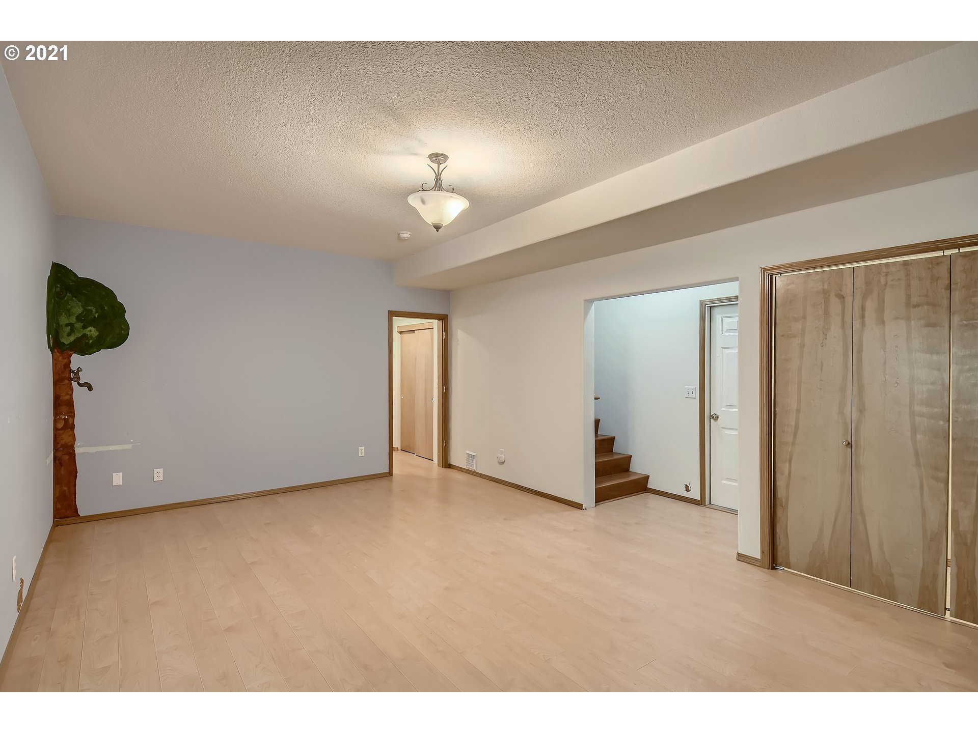 6105 Southwest Lesser Way Portland, OR 97219 - Photo 25 of 32 Gallery Image 25