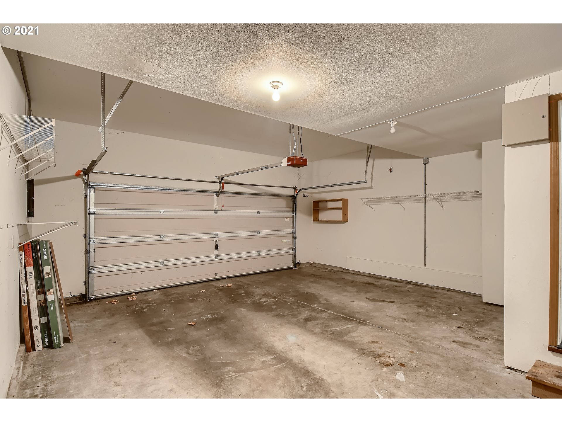 6105 Southwest Lesser Way Portland, OR 97219 - Photo 31 of 32 Gallery Image 31