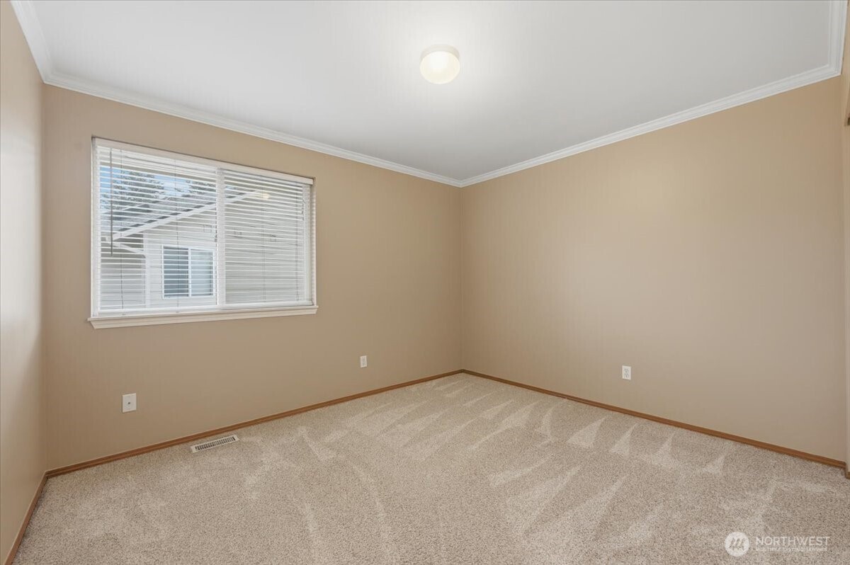 910 135th Street Southwest Everett, WA 98204 - Photo 26 of 33