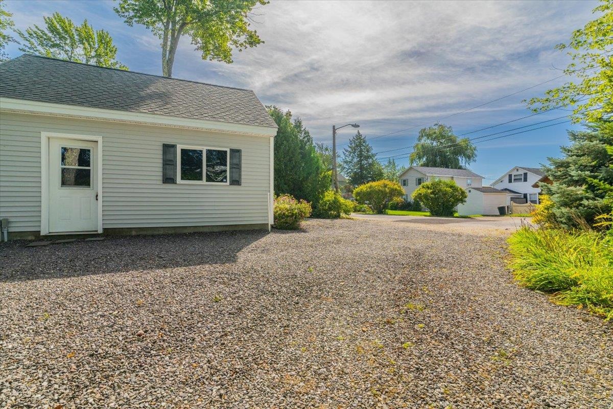114 Tucker Shore Road Belmont, NH 03220 - Photo 2 of 39 Gallery Image 2