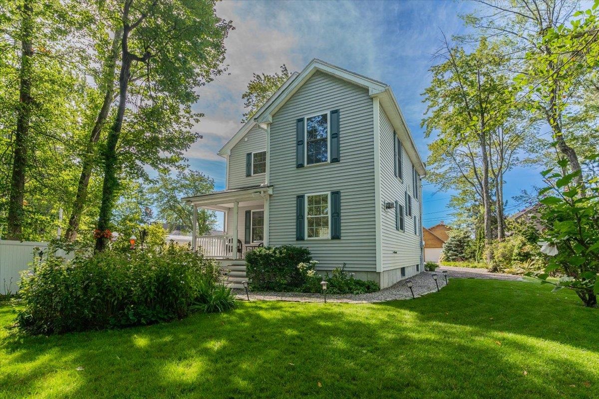 114 Tucker Shore Road Belmont, NH 03220 - Photo 4 of 39 Gallery Image 4