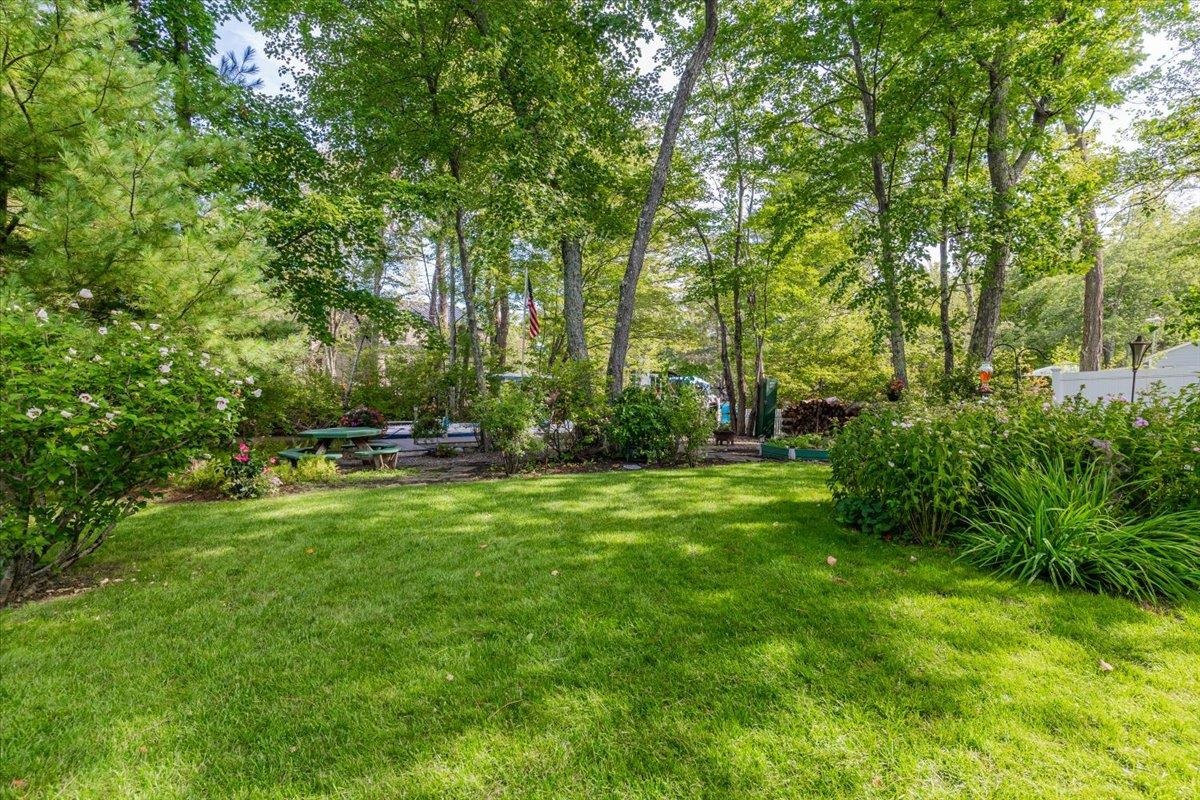 114 Tucker Shore Road Belmont, NH 03220 - Photo 10 of 39 Gallery Image 10