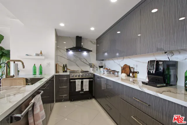 $999,995 | 2160 Century Hill, Unit 1804, Los Angeles, CA 90067