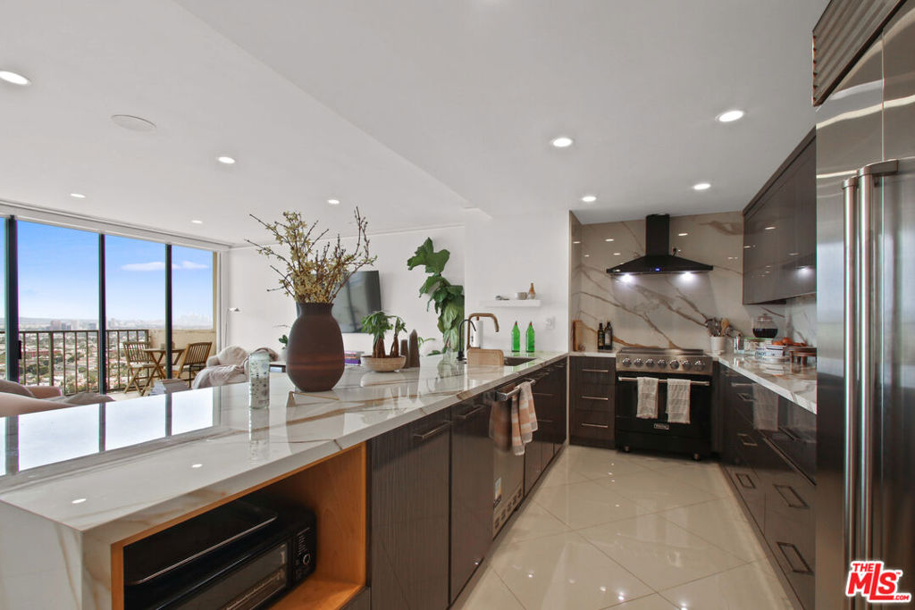 2160 Century Hill, Unit 1804 Los Angeles, CA 90067 - Photo 5 of 10