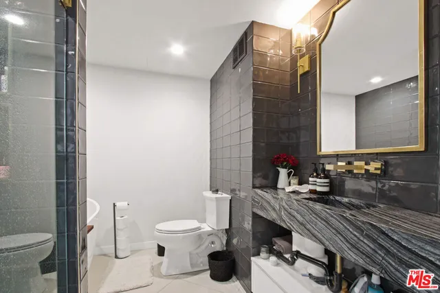 $999,995 | 2160 Century Hill, Unit 1804, Los Angeles, CA 90067