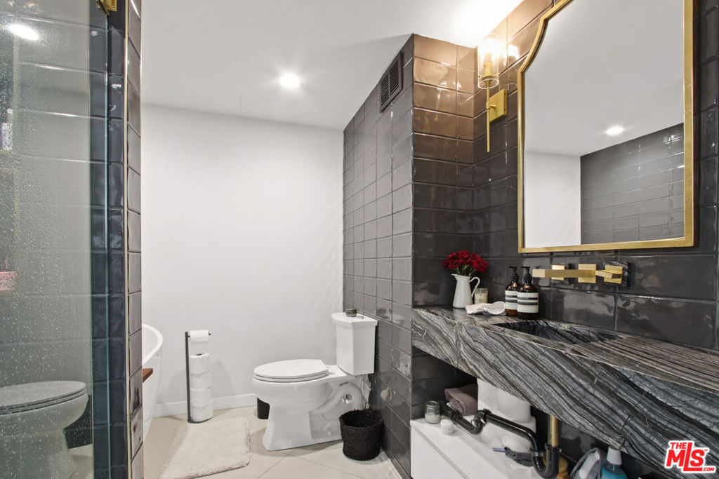 2160 Century Hill, Unit 1804 Los Angeles, CA 90067 - Photo 8 of 10