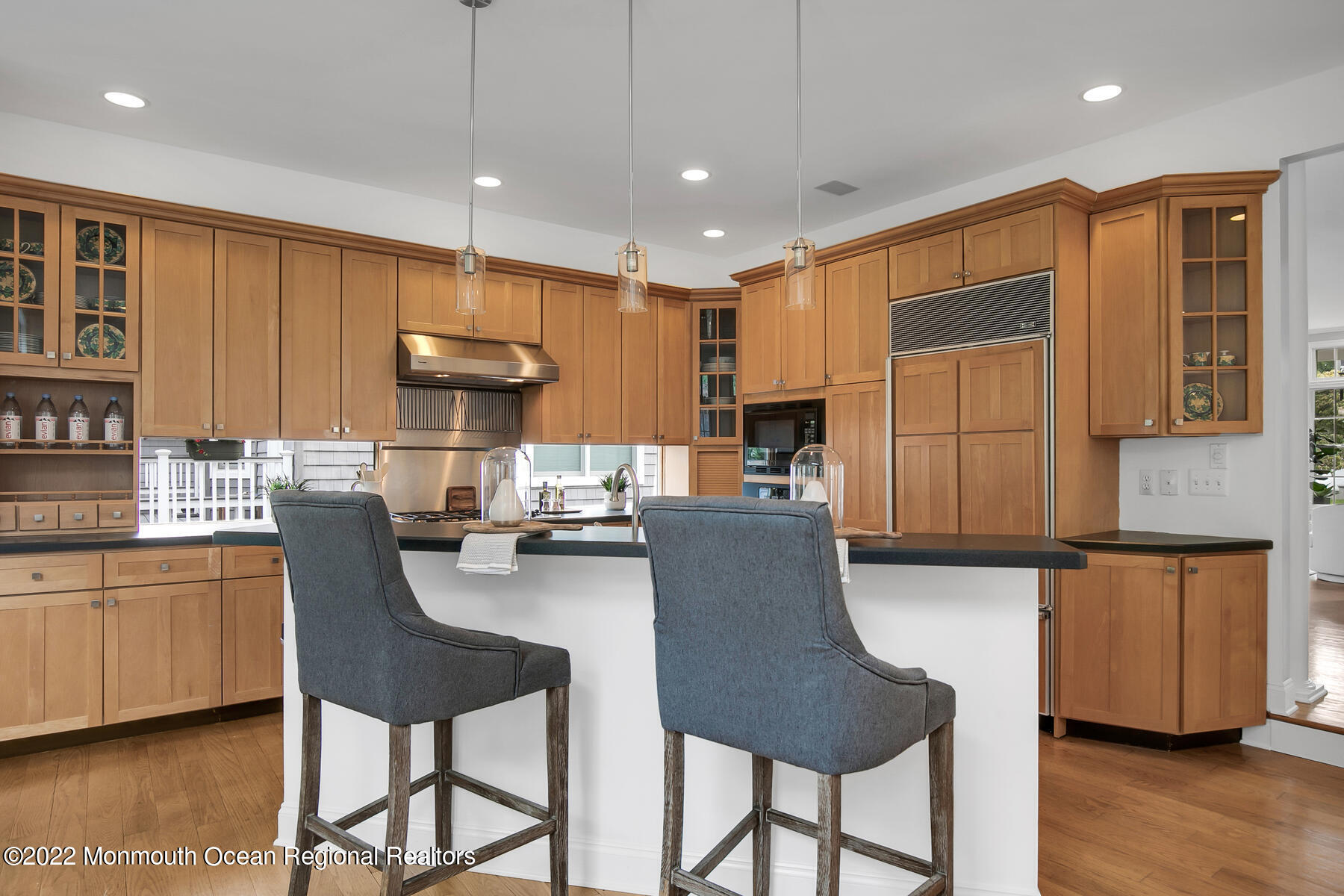 13 Cedar Avenue Rumson, NJ 07760 - Photo 18 of 49 13 Cedar Ave Rumson NJ 07760 USA-016-018