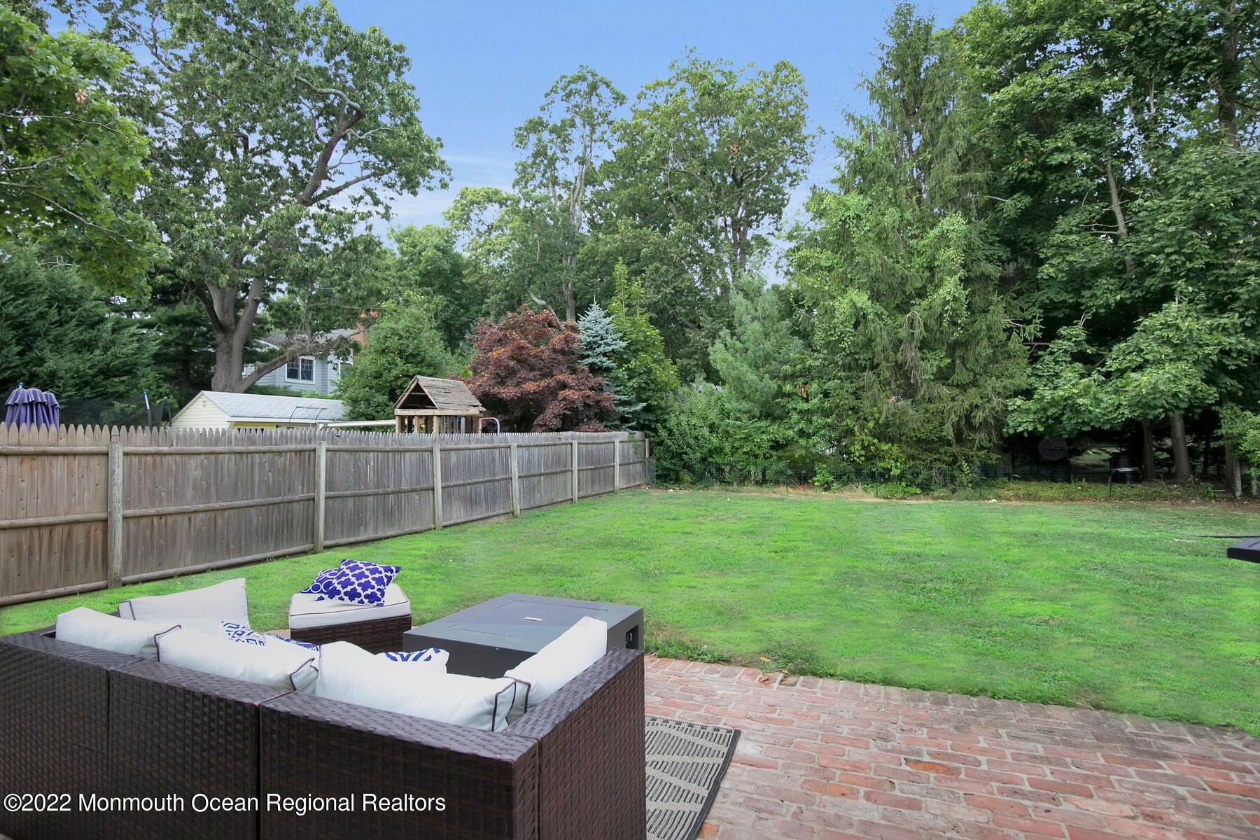 13 Cedar Avenue Rumson, NJ 07760 - Photo 39 of 49 13 Cedar Ave Rumson NJ 07760 USA-038-040