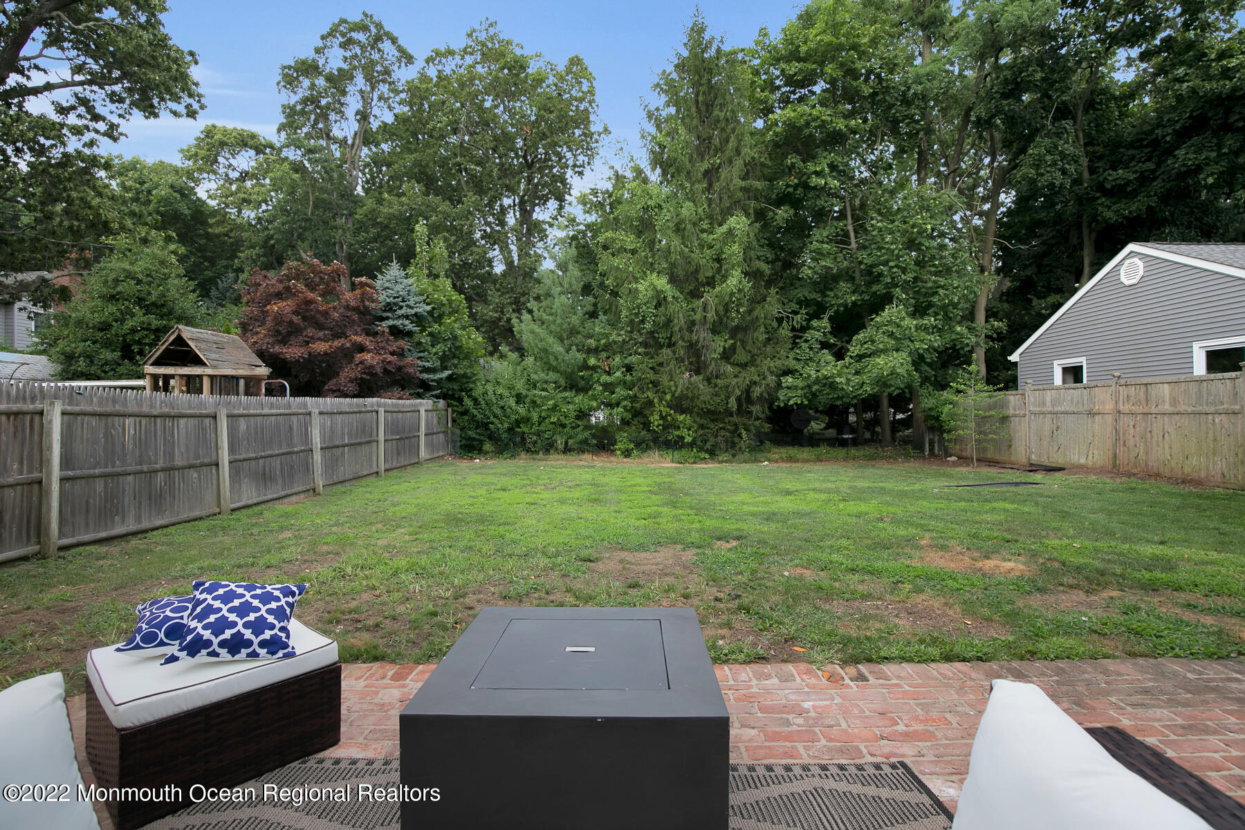 13 Cedar Avenue Rumson, NJ 07760 - Photo 40 of 49 13 Cedar Ave Rumson NJ 07760 USA-039-043