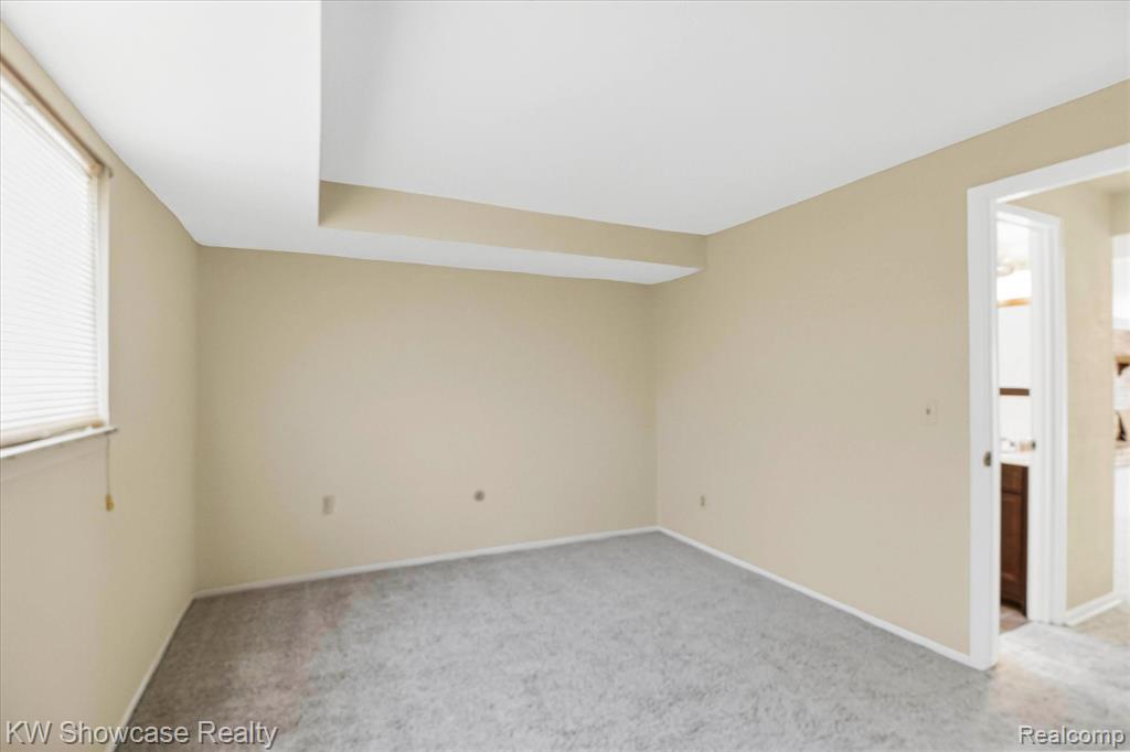 5681 Wedgewood Road Canton, MI 48187 - Photo 21 of 26 Gallery Image 21