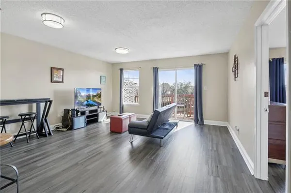 $1,100 | 4800 Pontchartrain Drive, Unit 14, Slidell, LA 70458