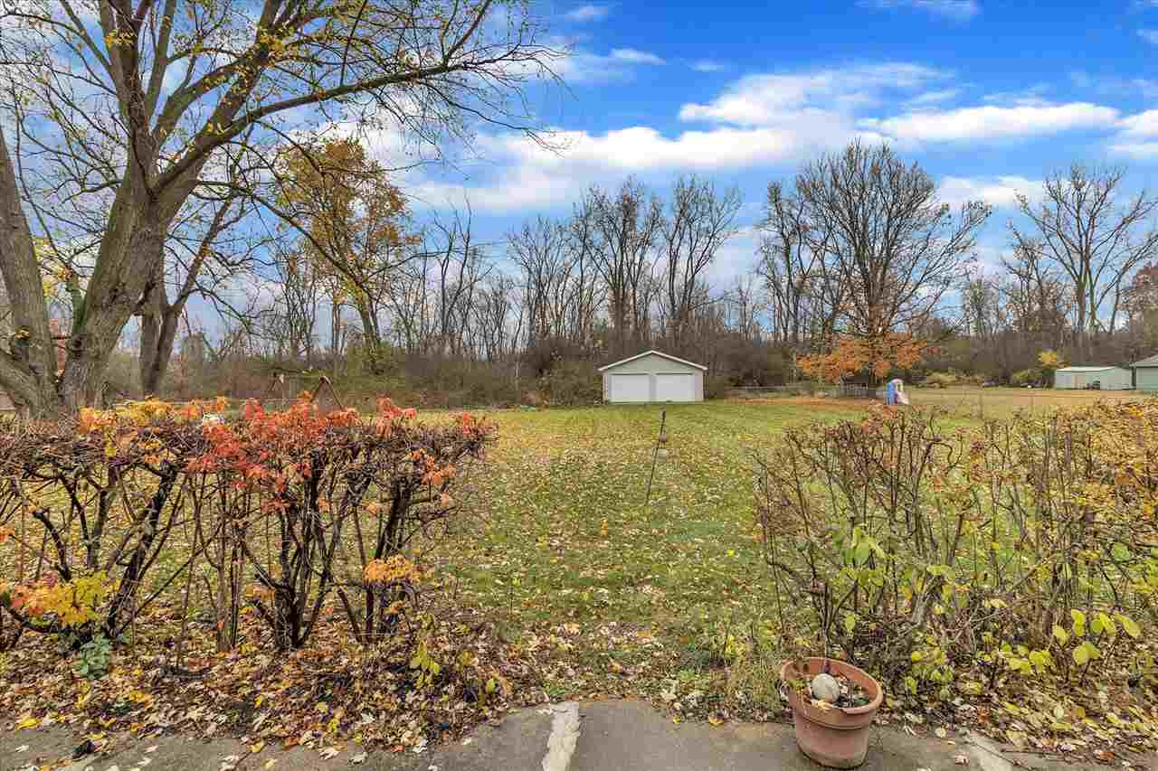 3245 Shannon Road Burton, MI 48529 - Photo 41 of 43 50061036-40.JPG