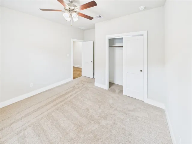 $2,350 | 5306 Lyle Place, Bryan, TX 77807