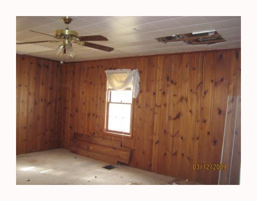 5311 Springfield Xenia Road Springfield, OH 45502 - Photo 3 of 8