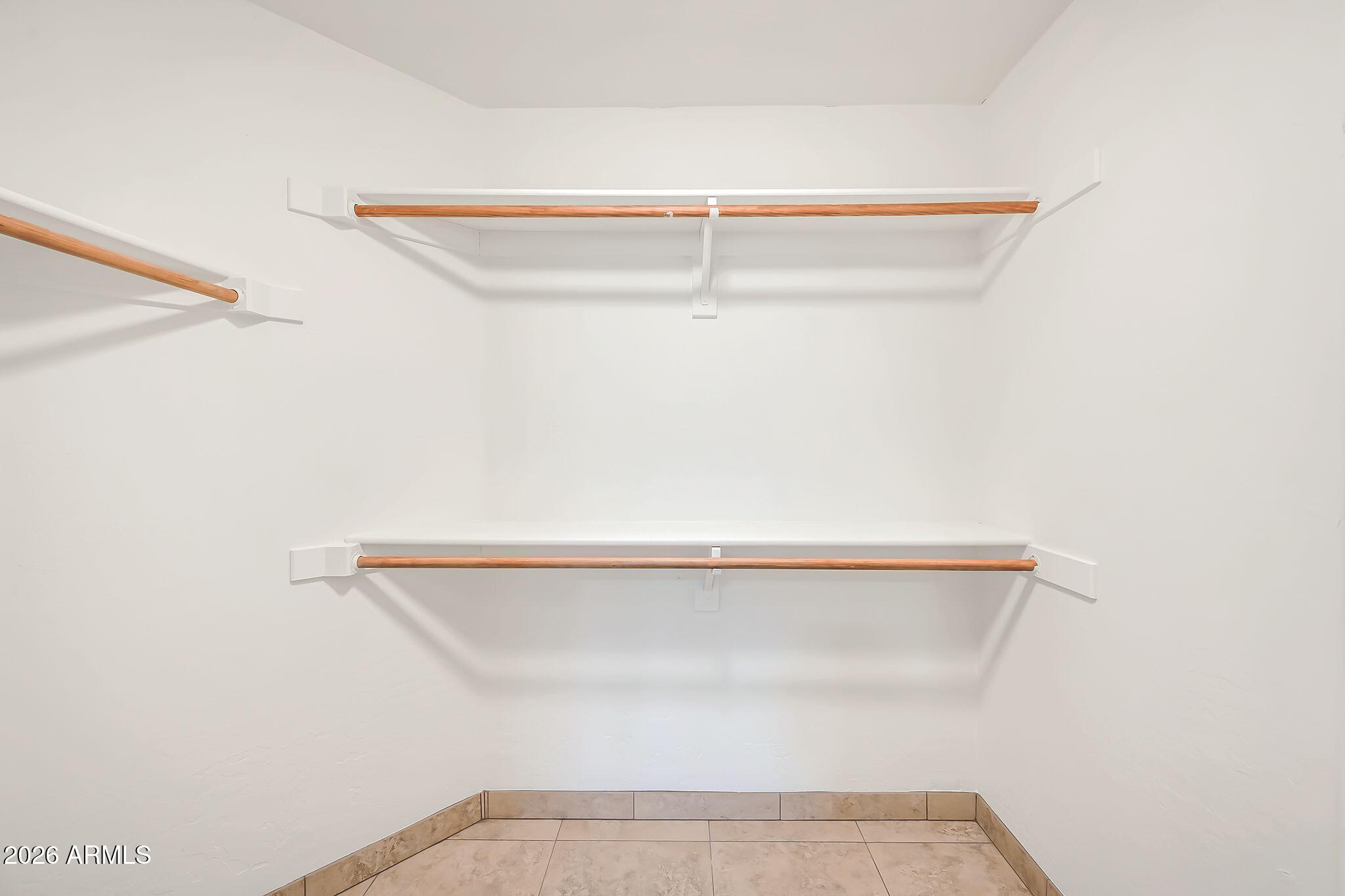3048 East Erie Street Gilbert, AZ 85295 - Photo 23 of 47 Primary Closet