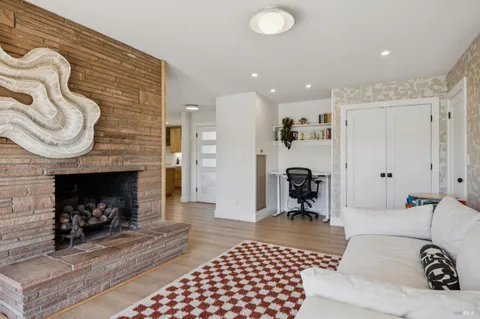 $1,549,000 | 15 Brainerd Avenue, Petaluma, CA 94952