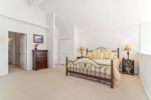 $934,900 | 3984 Lamont Drive, Waterford, MI 48329