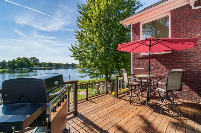 $934,900 | 3984 Lamont Drive, Waterford, MI 48329