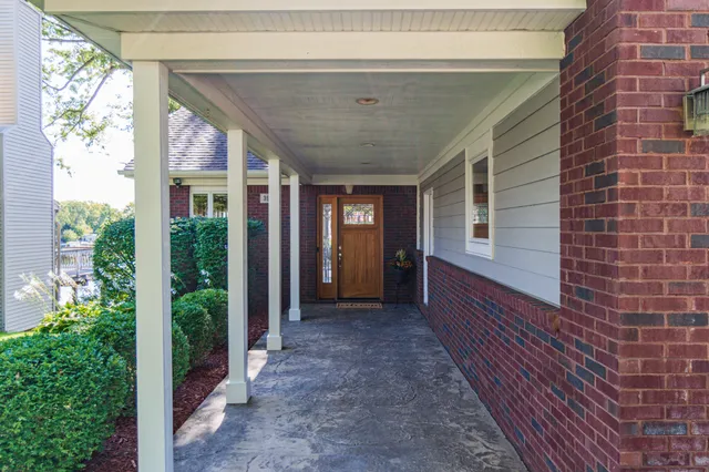 $934,900 | 3984 Lamont Drive, Waterford, MI 48329