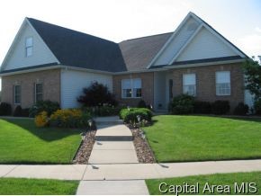 325 Virginia Lane Rochester, IL 62563 - Photo 2 of 12