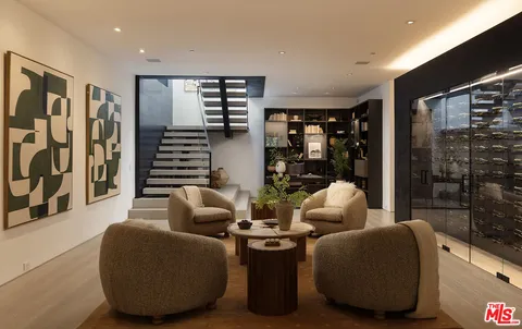 $9,995,000 | 1450 Blue Jay Way, Los Angeles, CA 90069