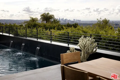 $9,995,000 | 1450 Blue Jay Way, Los Angeles, CA 90069