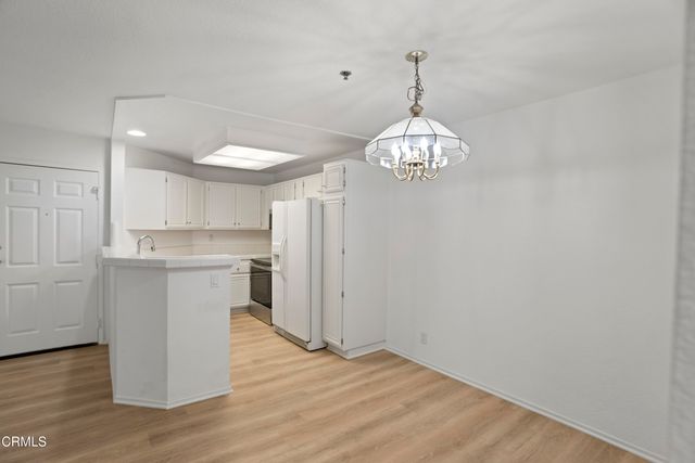 $2,600 | 5805 Oak Bend Lane, Unit 208, Oak Park, CA 91377