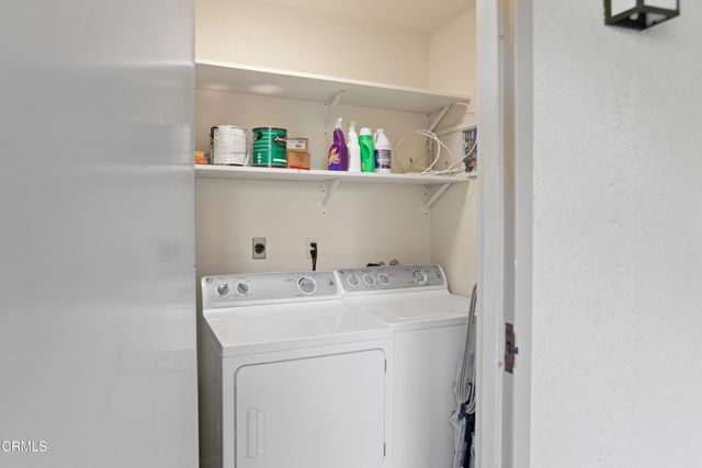 $2,600 | 5805 Oak Bend Lane, Unit 208, Oak Park, CA 91377