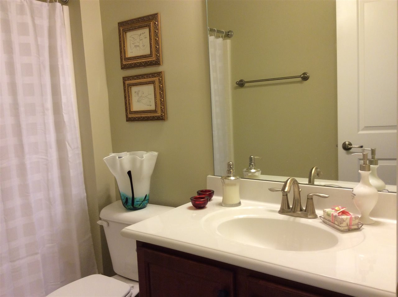 5643 Wade Park Boulevard Raleigh, NC 27607 - Photo 18 of 25 Hall Bath